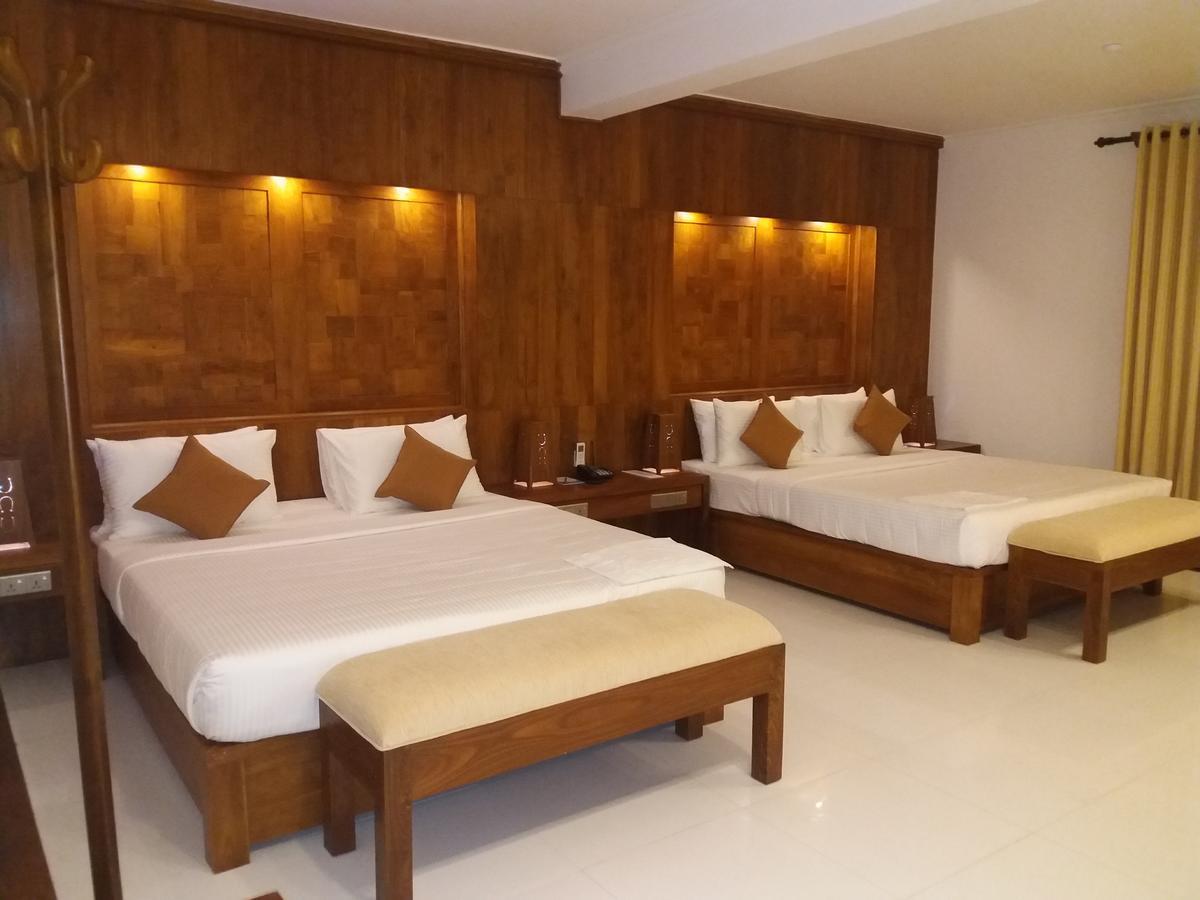 Watergate Resort Unawatuna Exterior photo