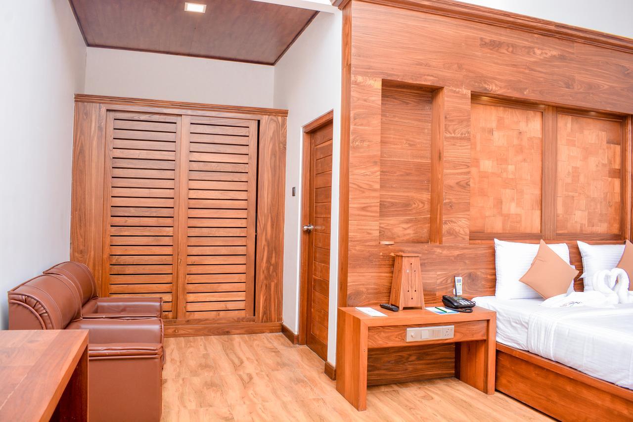 Watergate Resort Unawatuna Exterior photo