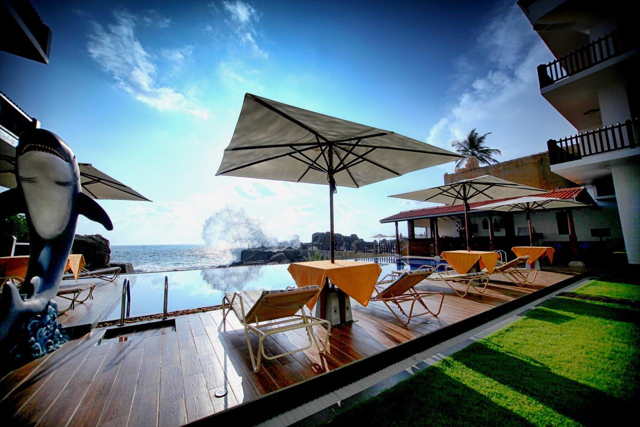 Watergate Resort Unawatuna Exterior photo